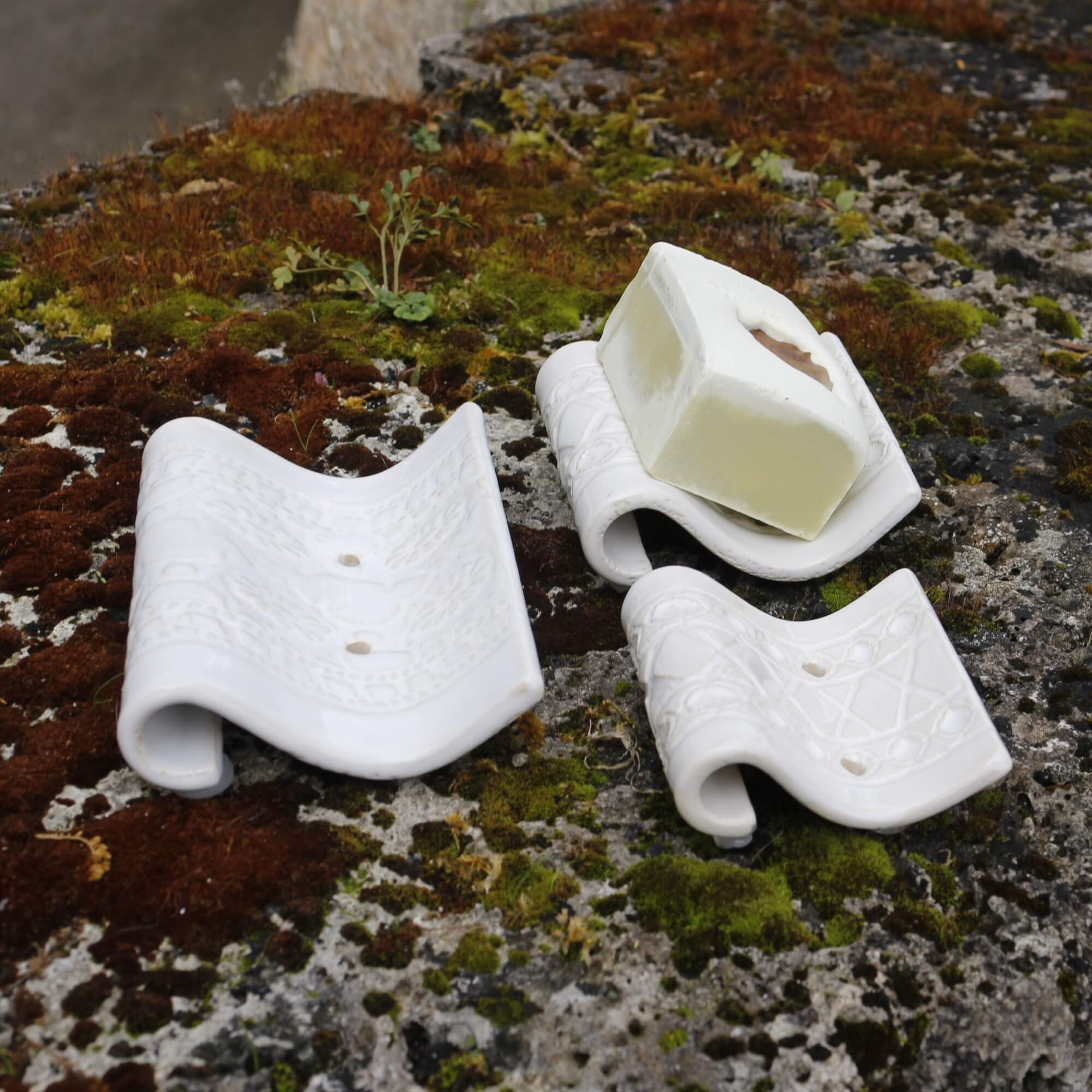 Seifenschale Keramik - Welle - weiß