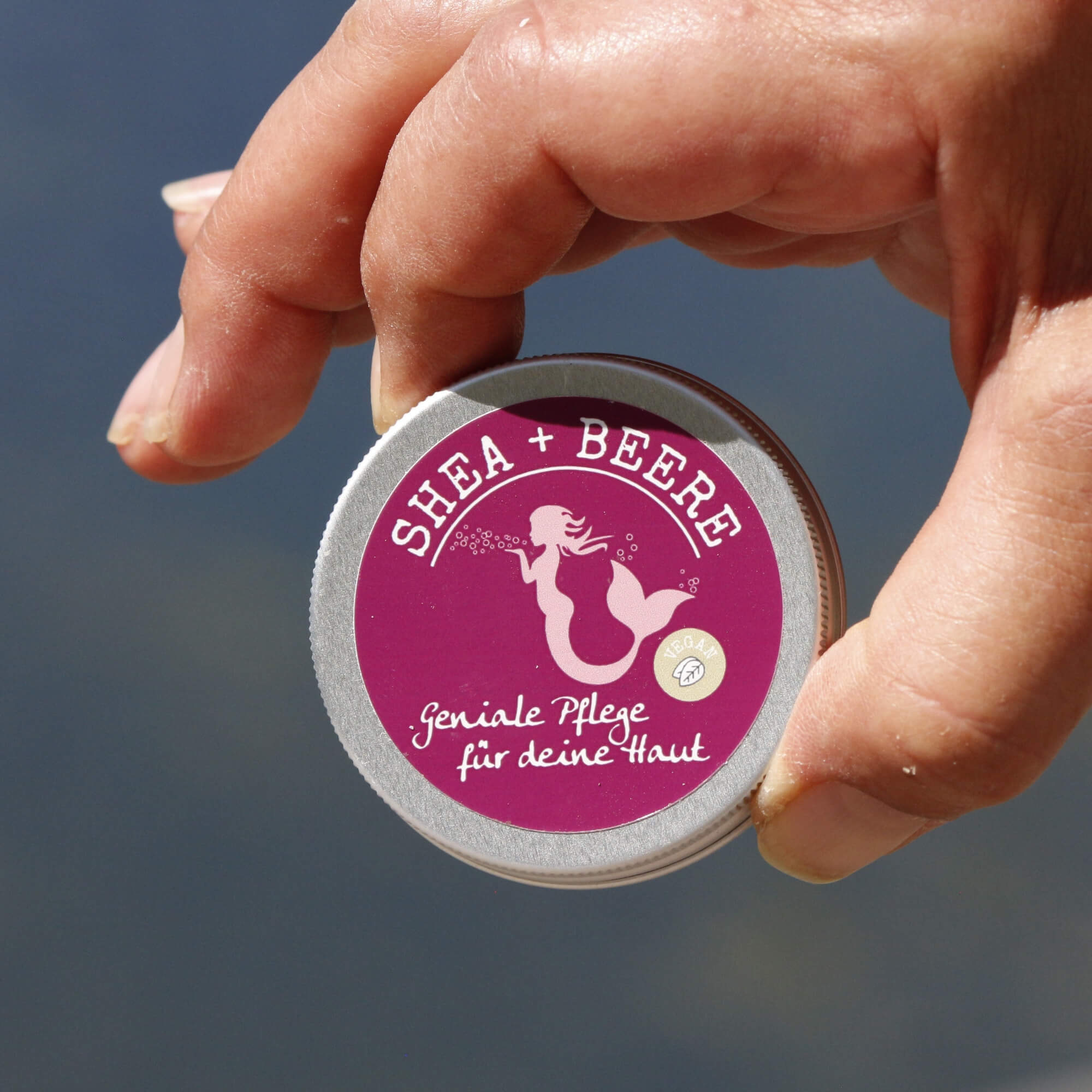Kleine Dose Shea+Beere Pflegecreme für unterwegs und zu Hause